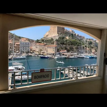 Sur Le Port Face A La Citadelle Apartment Bonifacio  Exterior photo